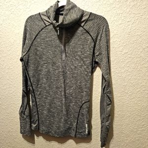 Avalanche zip lightweight jacket women's large